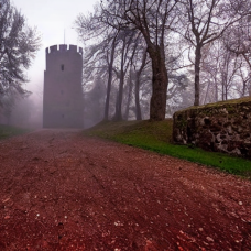 Das verwunschene Schloss von Drachental[ 5 min]